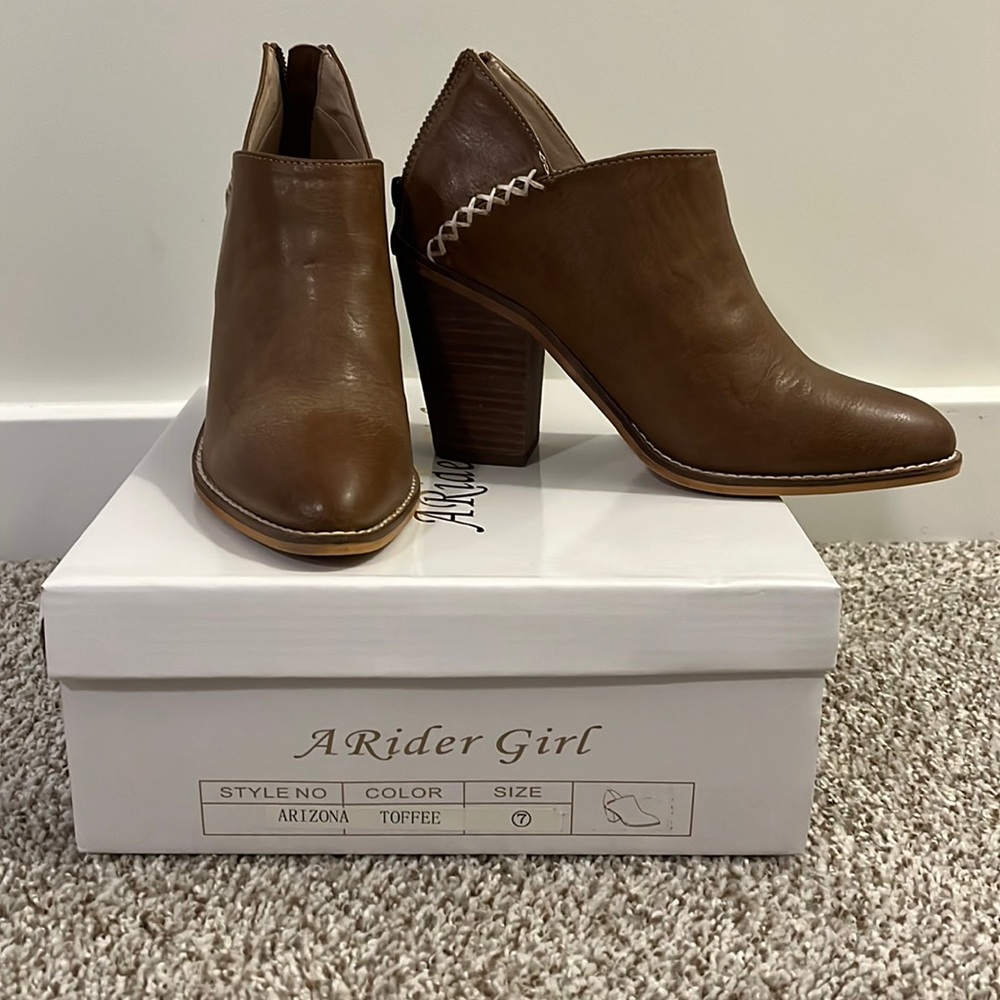 New Women’s Boots
